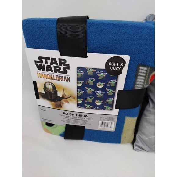Star Wars the Mandalorian The Child Squishy Pillow and Blue Soft Cozy Blanket - Picture 2 of 5